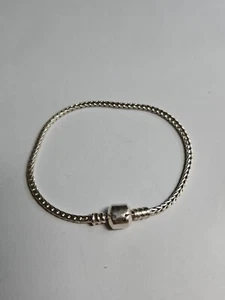 Sterling Silver Snake Chain Barrel Clasp Charm Bracelet 7.75" Long - Picture 1 of 10