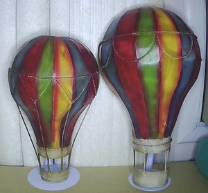 2 Elemente Metall bemalt Heißluftballons Wandbehang 17"-13,75" - Bild 1 von 5