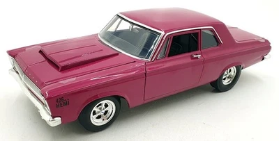 Acme escala 1/18 diecast A1806510 - 1965 Plymouth Moulin Rouge - rosa oscuro Foto 1 de 4