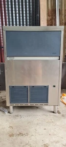 Brema Ice Maker - Picture 1 of 9