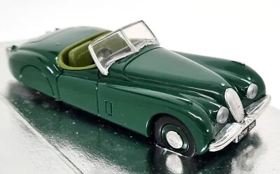 Corgi 1/43 Jaguar XK120 Roadster Green 96041 Diecast Model Car - Image 1 of 4