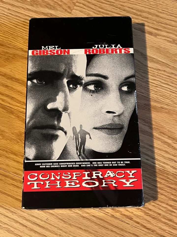 Conspiracy Theory VHS Tape Starring Mel Gibson & Julia Roberts Foto 1 de 1