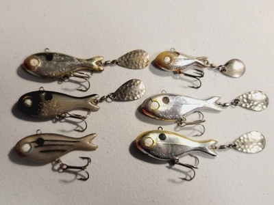 6 Cotton Cordell Super Shad Fishing Lures 2 3/8" & 1 5/8" - Image 1 of 2