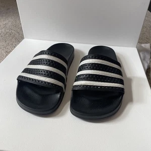 Adidas Adilette Originals Sliders Sandals Beach Flip Flops - Slightly Used - UK8 - Picture 1 of 8
