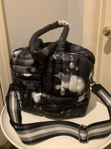 Think Royln Bolso de Mano Hinchado con Correa Cruzada Negro Gris Blanco  - Imagen 1 de 14