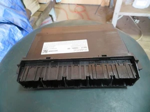 Chasis ECM Body Control BCM tablero izquierdo se adapta a 13 MKS 235639 - Imagen 1 de 12