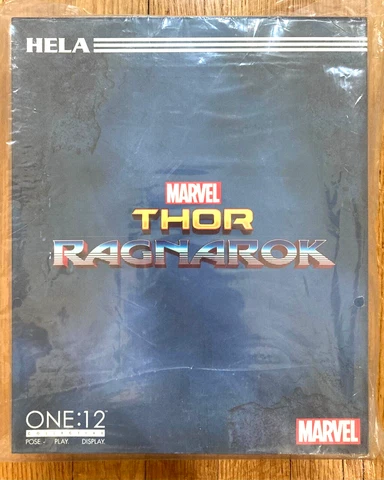 MEZCO TOYZ One:12 Collective MCU Marvel Cinematic Universe Ragnarok Hela MISB Cover