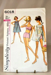 Modello Vintage Misses Due Pezzi Costume da Nuoto e Coverup Semplicità 6018 - Foto 1 di 2