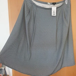 Eleganter Damen Rock Gr. 48 von Bexleys Woman Ungetragen - Bild 1 von 5