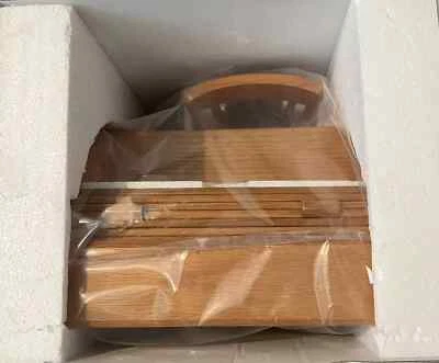 Kit de escritorio y silla giratoria American Girl nuevo en caja madera retirada tapa enrollable escuela Foto 1 de 4