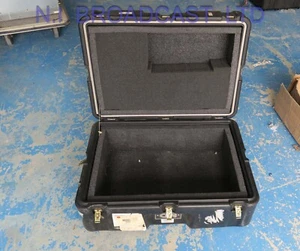 Plastic storage case 62 x 43 x 30cm sold as shown - Picture 1 of 11