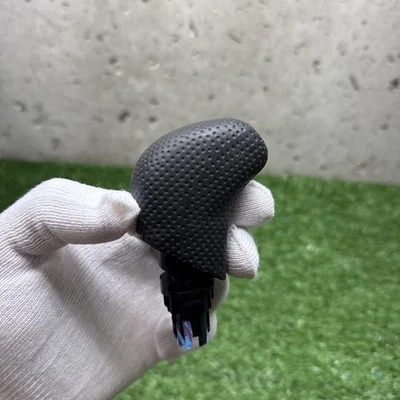 02-07 MITSUBISHI MONTERO LIMITED NEGRO GRIS CUERO 4X4 TRANSFERENCIA PERILLA DE CAMBIO OEM Foto 1 de 4