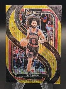 2024-25 Panini Select Basketball Coby White Gold Wave Prizm /10 #126 - Foto 1 di 4