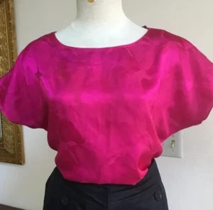 SOPHISTICATES Basic Silk Abstract Top Blouse Batwing Sleeve Lightweight Pink S - Foto 1 di 9