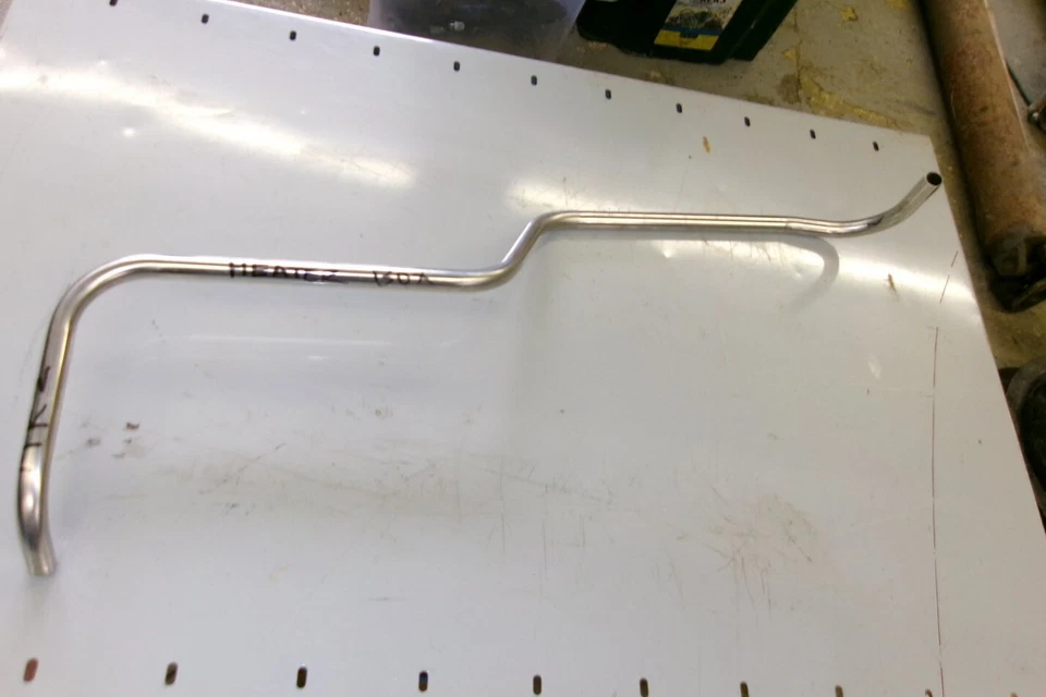 JAGUAR MK2/DAIMLER V8 250 ACERO INOXIDABLE CAJA CALENTADOR TUBO Foto 1 de 1