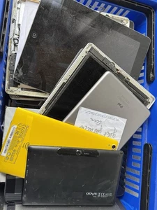 Konvolut 10 Tablets Samsung Apple Microsoft ungetestet defekt Posten 7 - 11 Zoll - Bild 1 von 3