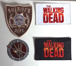 Juego de 4 parches con el logotipo de la serie de TV WALKING DEAD-EE. UU. enviados por correo (WDPA-SET-4) - Imagen 1 de 3