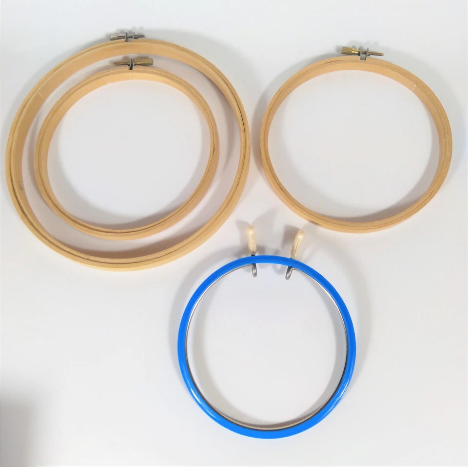 Lot of 4 Embroidery Hoops, 3 Bamboo and 1 Plastic Pinch Tension New - Image 1 of 1