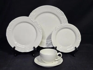 Villeroy & Boch Foglia 5 Piece Place Setting - Picture 1 of 4