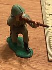 Vintage Crescent Toy Soldier W/Gun Rifle  Plastic Made In England ~1.5 Inch Tall