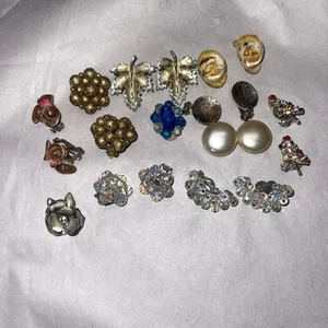 clip on earrings vintage lot - Picture 1 of 9