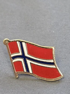 Noruega Bandera Noruega Solapa Pin Esmalte Tono Dorado Mariposa Bolso sin asas Sombrero Insignia Foto 1 de 3