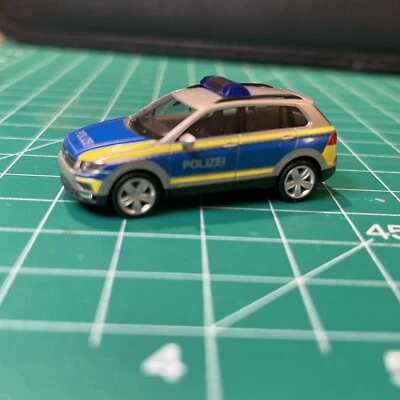 Coche patrulla Herpa escala HO 1:87 Volkswagen Tiguan policía alemana Foto 1 de 4