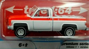 Auto World 1976 76 Chevy Olympic C-10 Fleetside camioneta pickup - blanca, en paquete - Imagen 1 de 2