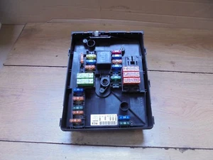 VW VOLKSWAGEN EOS 2008 1.6 16V EXTERNAL ENGINE BAY FUSE BOX 1K0937125A - Picture 1 of 3