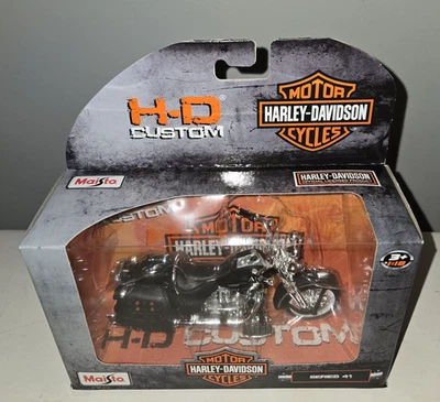 Harley-Davidson Maisto 1999 FLTS Heritage Softail Springer 1/18 H-D personalizada Foto 1 de 4