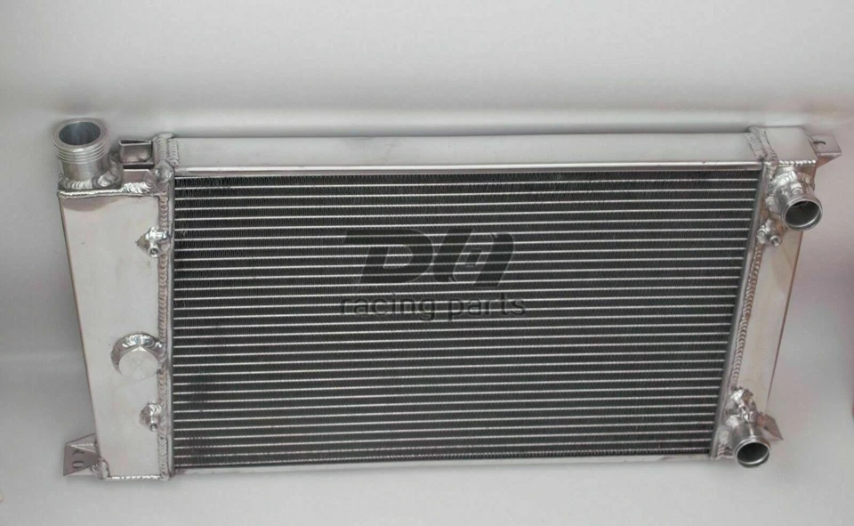 Radiador de aluminio de 2 filas para Volkswagen Golf/Jetta/Scirocco 1988-1991 1,6/1,8 L MT Foto 1 de 4