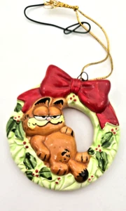 Ornamento natalizio in ceramica ghirlanda Garfield Enesco 1978 vintage - Foto 1 di 4