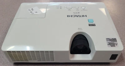 Hitachi CP-RX82 Projector 3LCD 1024x768, 2200 Lumens 5142 hours 272 filter - Image 1 of 4
