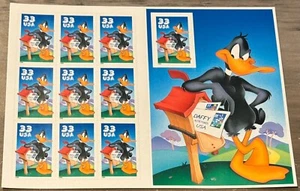1999 DAFFY DUCK 10 Stamp 33c Self Adhesive Souvenir Sheet USPS - Picture 1 of 2