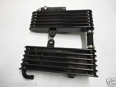 APRILIA RSVR RSV 1000 MILLE R RSV1000R FABRICANTE DE EQUIPOS ORIGINALES ENFRIADOR DE ACEITE MOTOR NUEVO 2007 04-09  Foto 1 de 3