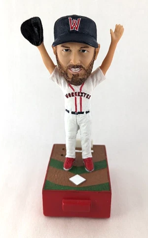 * 2022 Chris Sale 41 Red Sox Bobblehead with Audio WooSox NIB Polar Park 7/31/21 Cover
