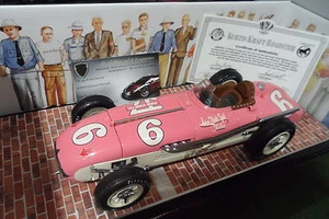 KURTIS KRAFT ROADSTER Rose #6 INDIANAPOLIS 500 WINNER 1955 au 1/18 CAROUSEL 4501 - Picture 1 of 1