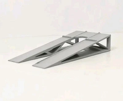 1:64 Scale Single Car Ramp Display Garage Model Gray Diorama Photography  - Image 1 of 4