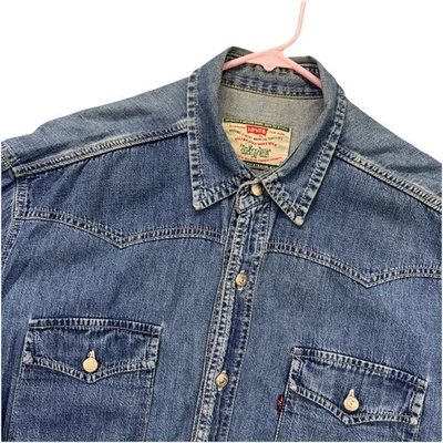 Vintage Levi’s denim shirt men’s XL blue metal buttons Long Sleeves 80’s 90’s - Image 1 of 4