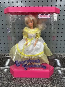 Muñeca Tesoros Libro Cuentos Cenicienta Rincón Moda De Colección Rara Nueva de Lote Antiguo Hills Store  - Imagen 1 de 8