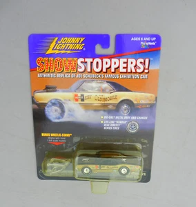 JOHNNY LIGHTNING GOLD 1967 OLDSMOBILE 442 "HURST HARRY OLDSMOBILE" SHOWSTOPPER - Picture 1 of 2