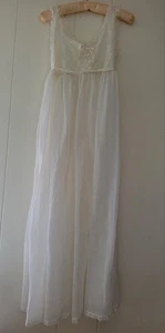 Vintage GMC Union Made NIGHTGOWN Sheer LACE LINGERIE Medium PEIGNOIR Ribbons - Picture 1 of 10