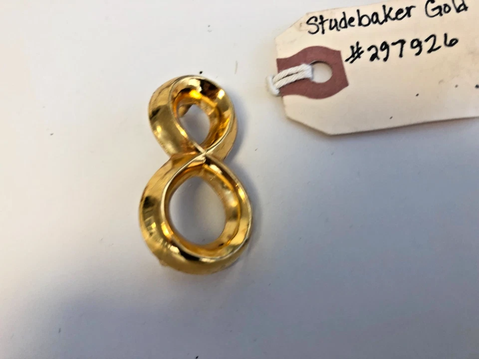 Studebaker Gold 1953 "8" vintage original #297926, hermoso estado Foto 1 de 4