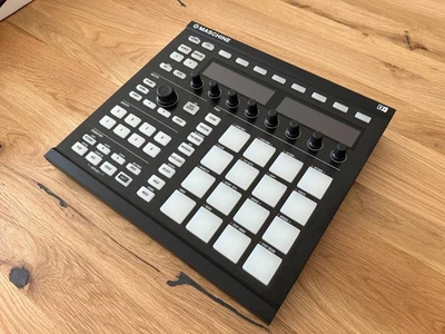 NATIVE INSTRUMENTS - MASCHINE MK2 ohne Softwarelizenz - Bild 1 von 4