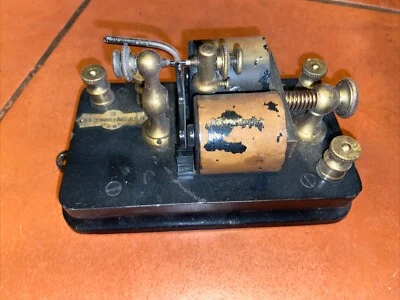 OLD J H BUNNELL & CO, NY 3 OHMS TELEGRAPH MORSE CODE RELAY? - Image 1 of 4