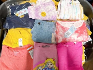 Venta al por mayor lote de liquidación de 100 piezas de ropa para niñas Target TOTALMENTE NUEVO - Imagen 1 de 12