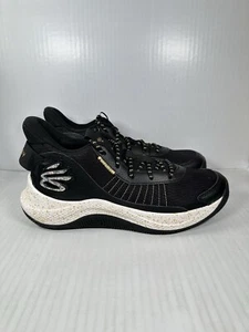 Taglia 11 Uomo Under Armour Curry 3Z7 Nero Metallizzato Oro Bianco 3026622-001 NUOVO - Foto 1 di 8