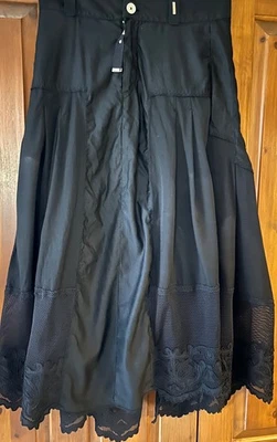 High Use Claire Campbell, Black Cotton Mix. Midi Skirt, UK8/i40 - image 1 of 4