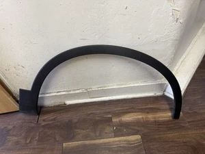COLVO XC40 2018 RIGHT SIDE FRONT WHEEL ARCH TRIM - Picture 1 of 2