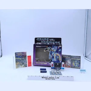 Soundwave ONLY W/ BOX 1984 Vintage Hasbro G1 Transformers Action Figure - Picture 1 of 10